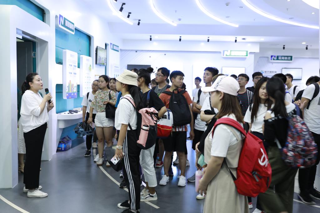 新开普展厅.JPG 新开普展厅.JPG